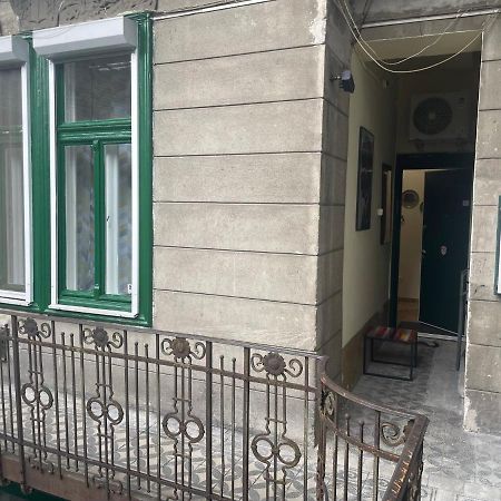 Urban Grand Central Hideaway Budapeste Exterior foto